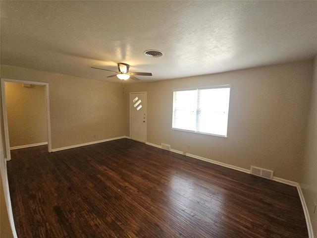 Building Photo - 6419 Onyx Dr N