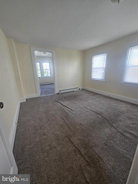 Building Photo - 81 Chestnut St