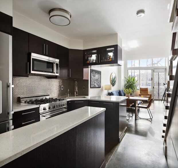 Building Photo - 201 W 72nd St