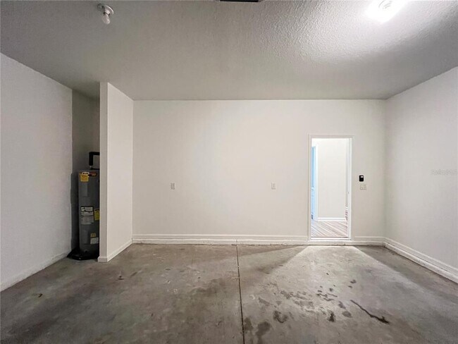 Building Photo - 35202 Daisy Meadow Loop