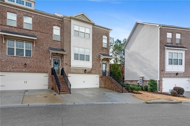 Building Photo - 6428 Brookside Blvd