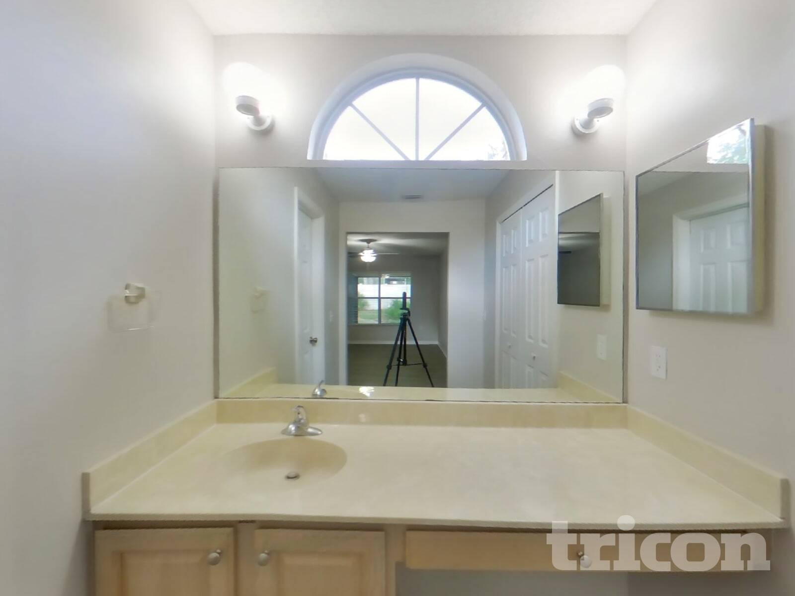 Building Photo - 3222 Crestwood Forest Dr