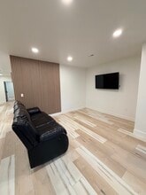 Building Photo - 11692 S Halls Crk Rd