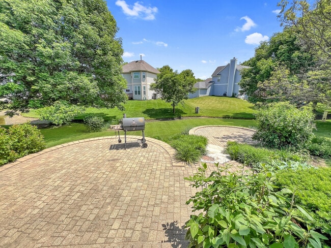Building Photo - 416 Farnsworth Cir