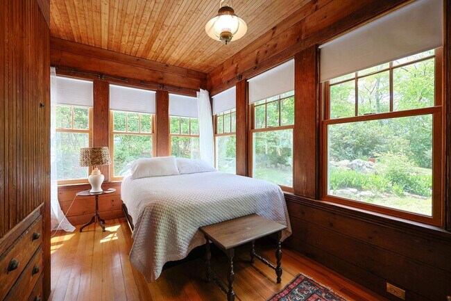 Building Photo - Winter Rental with Views of the Annisquam ...