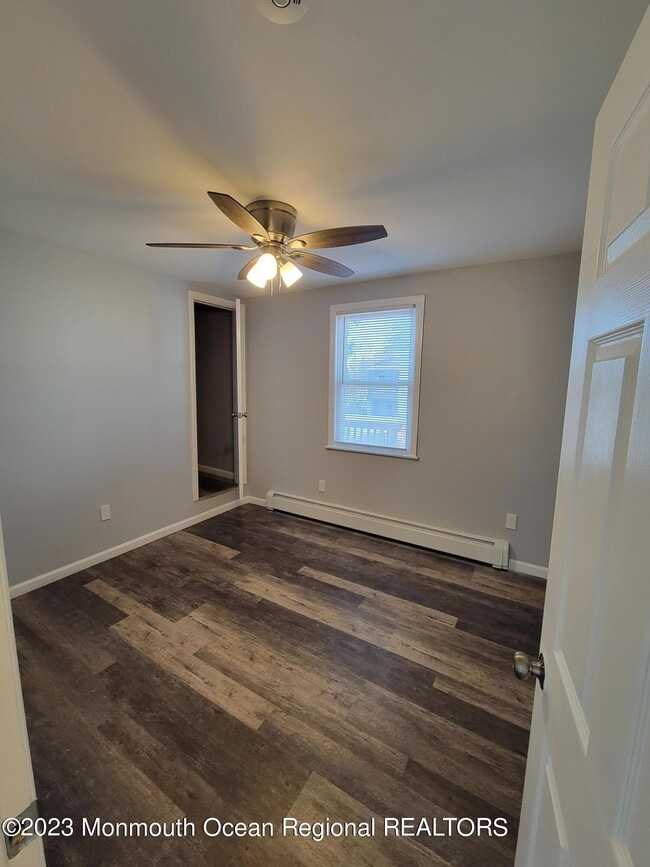 Building Photo - 119 Raritan Ave