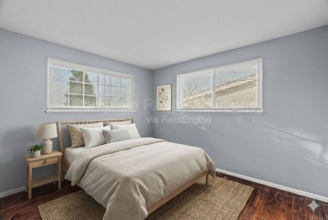 Building Photo - 10314 Viscount Dr