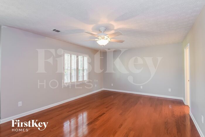 Building Photo - 1326 Shadowood Ct