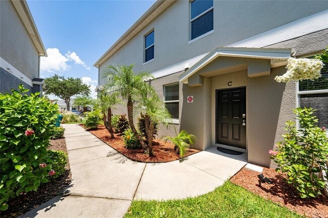 Building Photo - 6522 S Goldenrod Rd