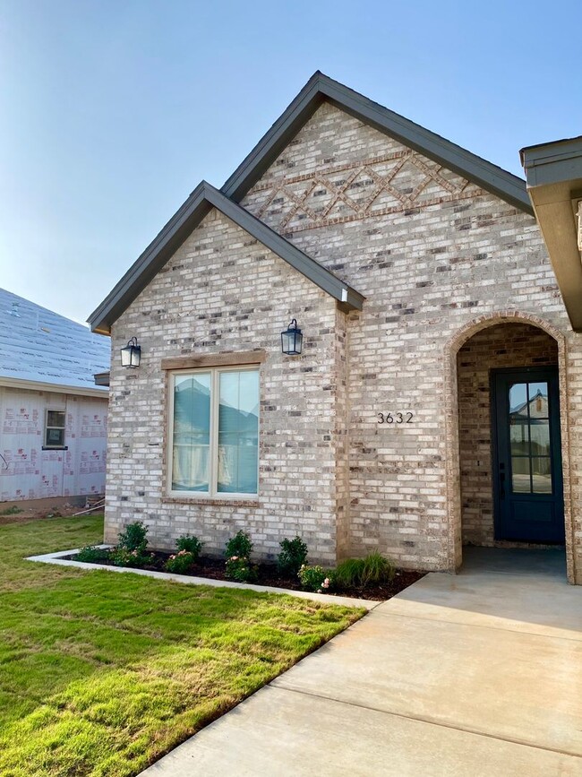Building Photo - Beautiful Home in Cooper ISD