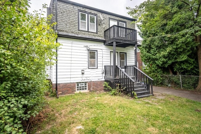 Building Photo - 4373 Balfour Rd