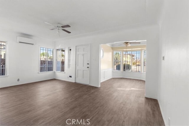 Primary Photo - 600 W Century Blvd