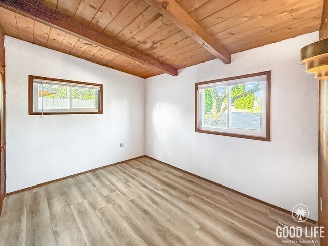 Building Photo - Charming El Cajon Home with Spacious Living and Expansive Backyard