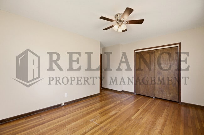 Building Photo - 4853 S Madison Ave