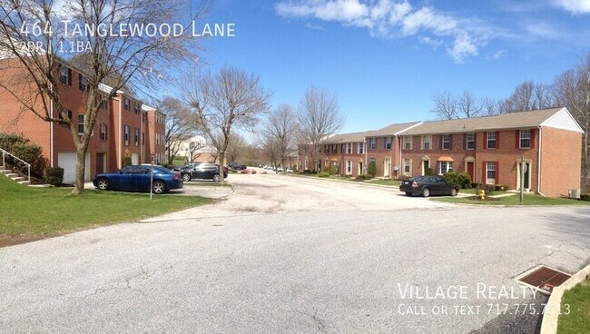 Building Photo - 464 Tanglewood Ln