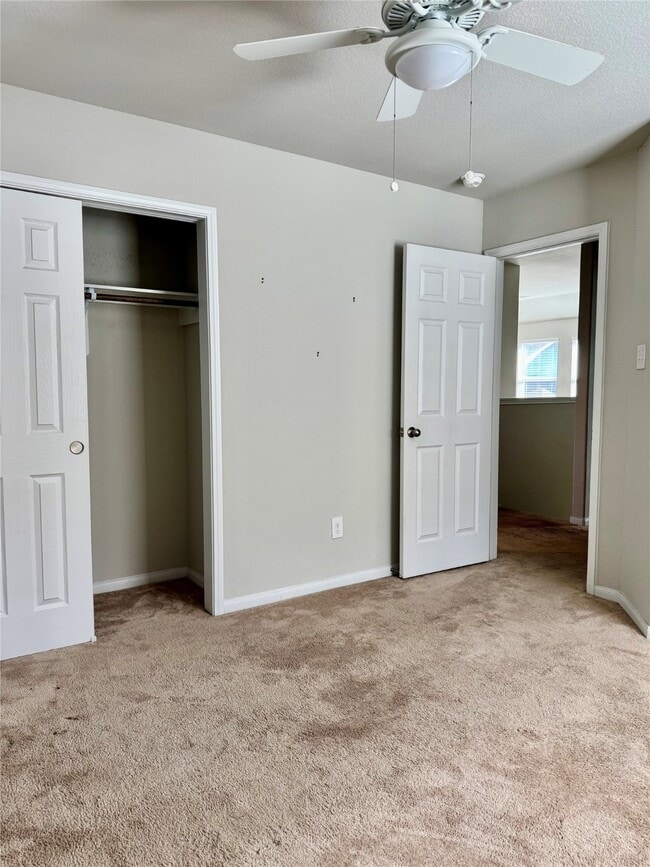 Building Photo - 2215 Hidden Embers Path