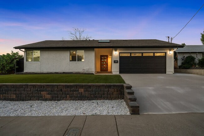 Building Photo - 1676 Raynell Way