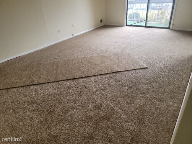 Building Photo - 1 br, 2 bath Condo - 132 D Beverly Hills T...