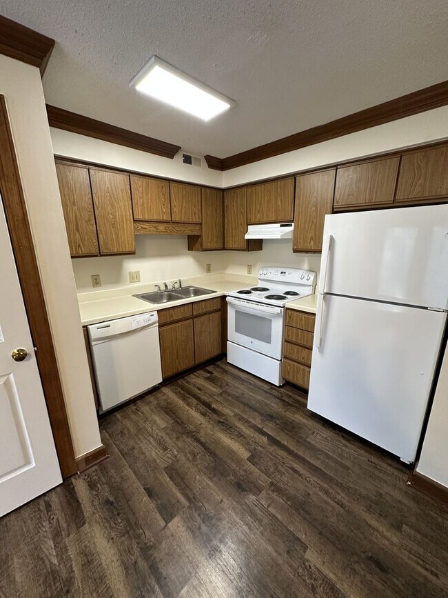 Building Photo - 1 Bedroom 1 Bathroom Condo!