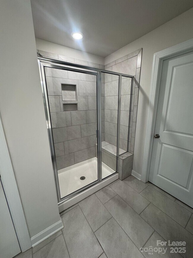 Building Photo - 125 Johns Cardinal Dr