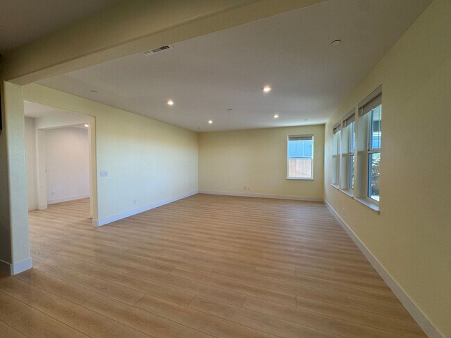 Building Photo - 7602 Afonso Wy