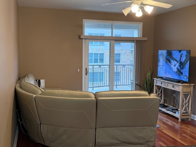 Building Photo - 151 W Wing St