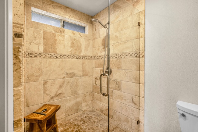 Building Photo - 54965 Avenida Vallejo
