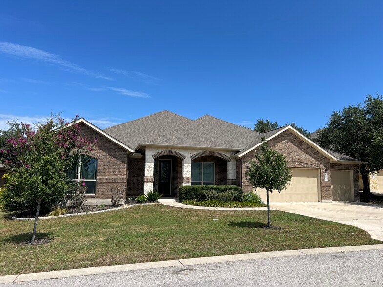 Primary Photo - 139 Capstone Ct