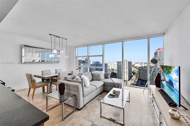 Building Photo - 1830 S Ocean Dr