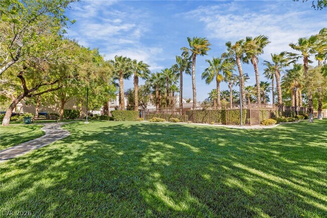 Building Photo - 3647 McMurty Ct