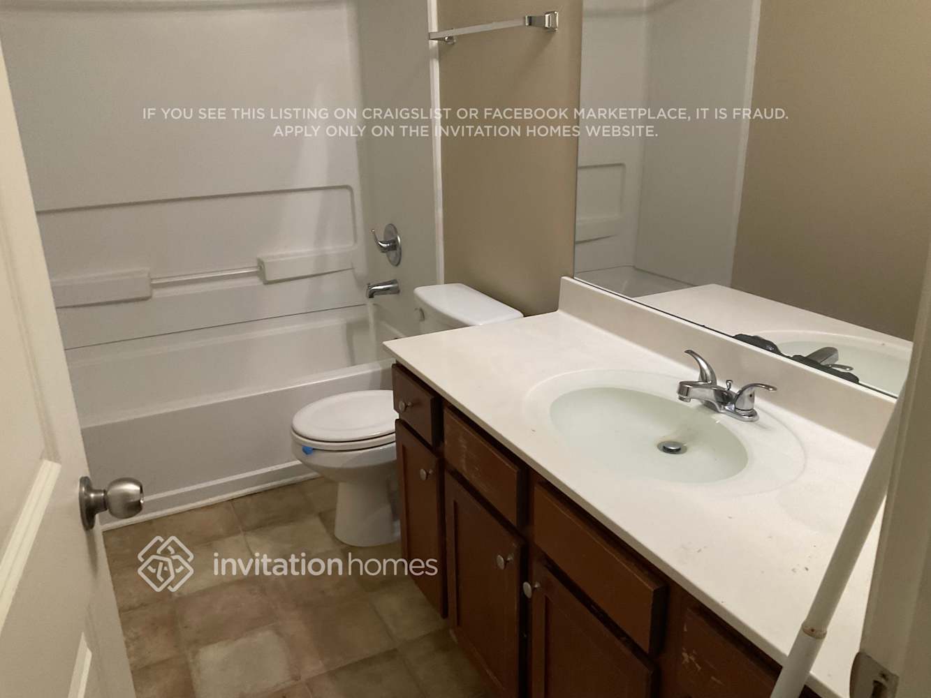 Building Photo - 1896 Logan Ridge Cir