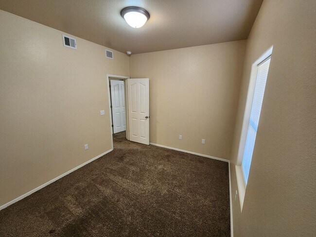Building Photo - 5026 Kenner Way