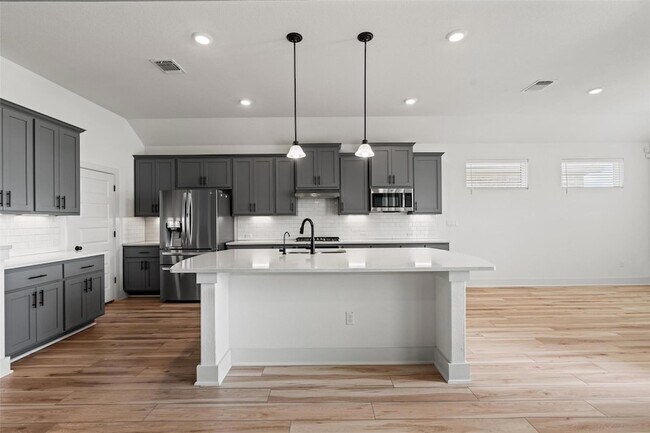 Building Photo - 920 Hornsby Holw