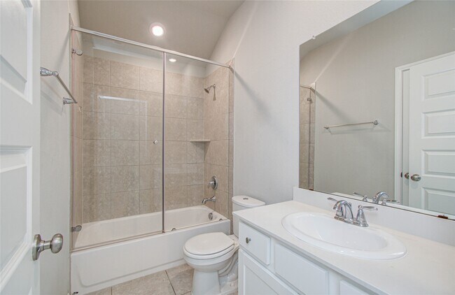 Building Photo - 2815 Dry Creek Dr