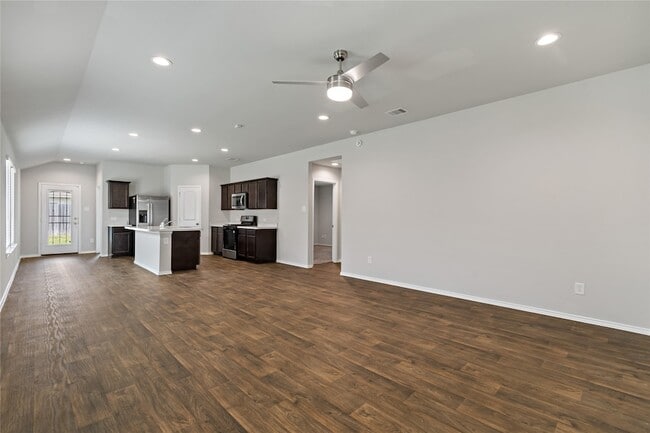 Building Photo - 2327 Pettingell Wy