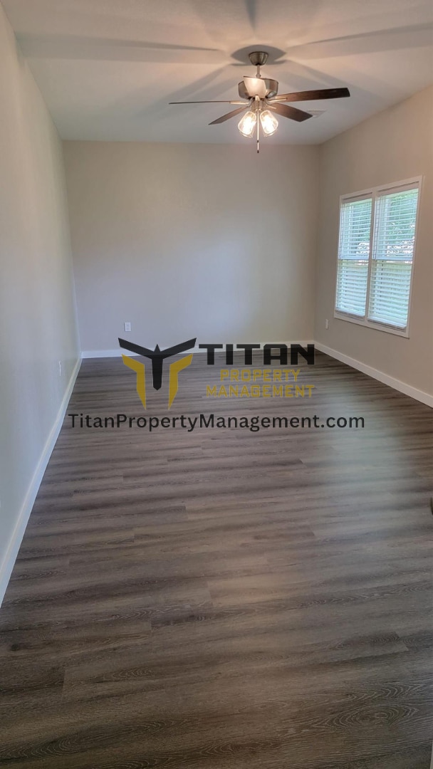 Building Photo - Large 2bed/2bath home