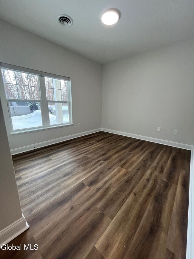 Building Photo - 60 Weibel Ave