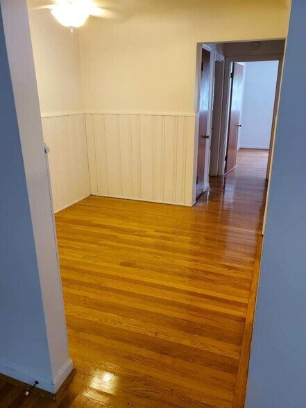 Building Photo - 6132 Dryden ave