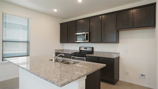 Building Photo - 25810 Northpark Pine Dr