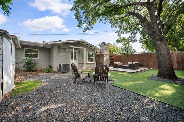 Building Photo - 3234 High Lark Dr