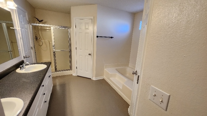 Building Photo - 915 Vonna Jo Cir