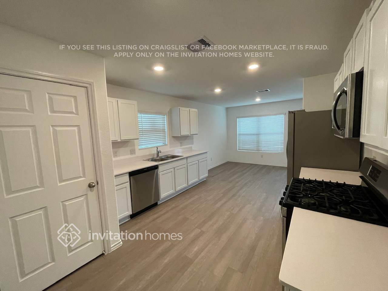 Building Photo - 24102 Sonoran Hts Ct