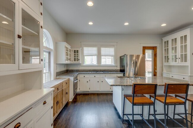 Building Photo - Welcome home to this historic stunner on o...