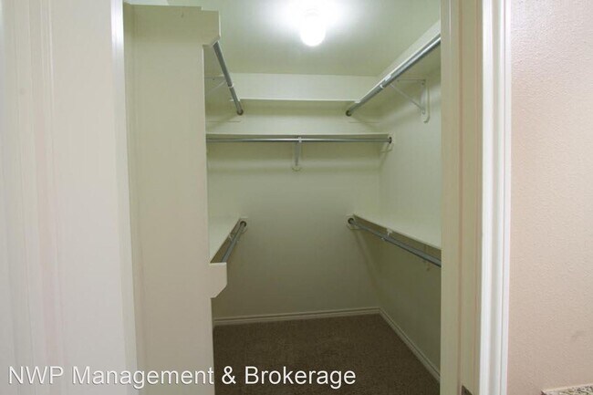 Building Photo - 3 br, 2 bath House - 4053 Stonebridge Drive