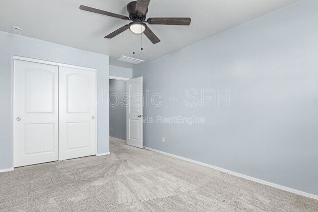 Building Photo - 1517 E Saint Catherine Ave