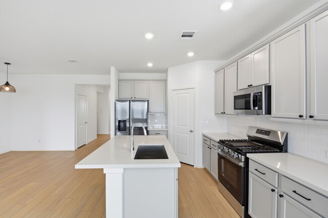 Building Photo - 21535 Banpo Bend Drive