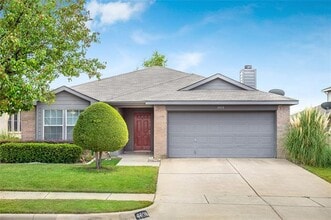 Building Photo - 4408 Statesman Ln