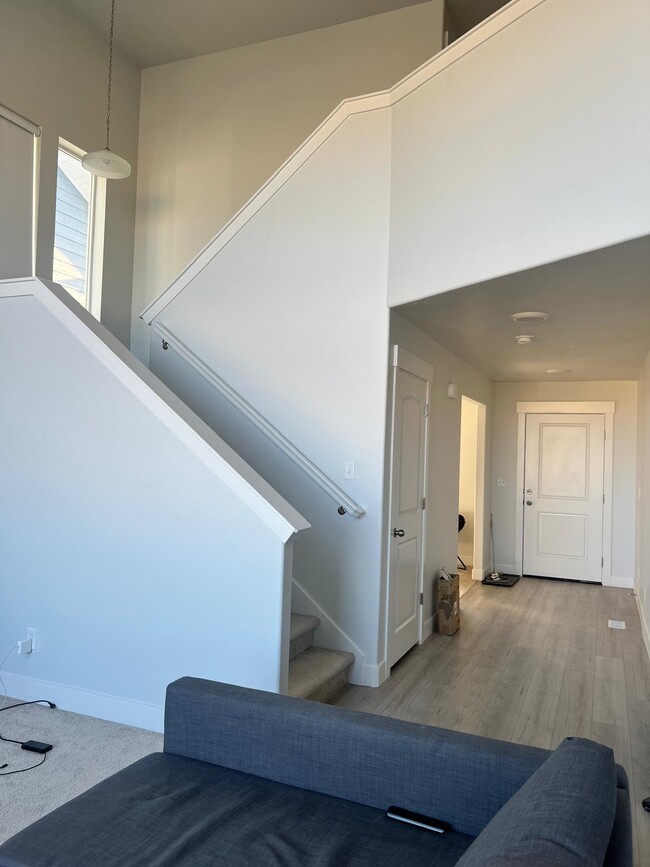 Building Photo - 12299 Boggs Wy