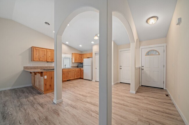 Building Photo - Charming home in Southwest Redmond