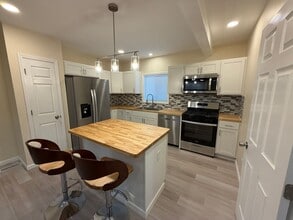 Building Photo - Completely Remodeled Ranch in Wyoming!